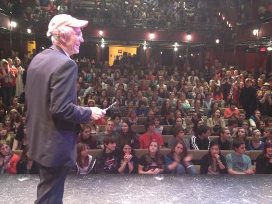 60771_10151346075044924_754973379_n